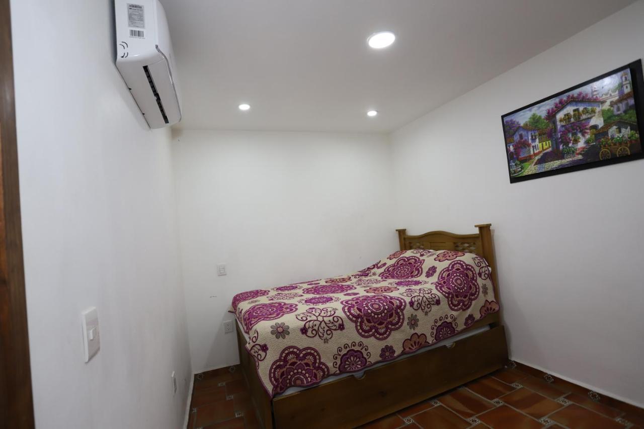 Hotel Boutique Casa Elefante Guadalajara Exterior photo